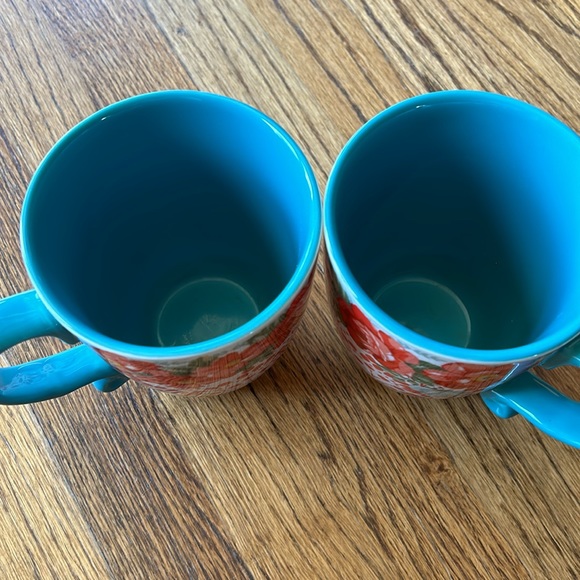 Set of 2 Pioneer Woman mugs - Picture 3 of 7